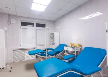 Многопрофильный медицинский центр СМ-Клиника на улице Маршала Тимошенко Фото 2